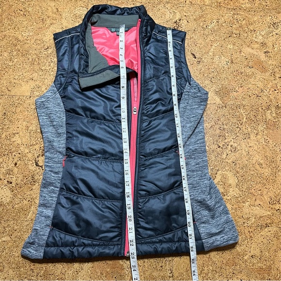 Title Nine Will Power Vest in Gray & Pink Sz XS - Picture 15 of 15